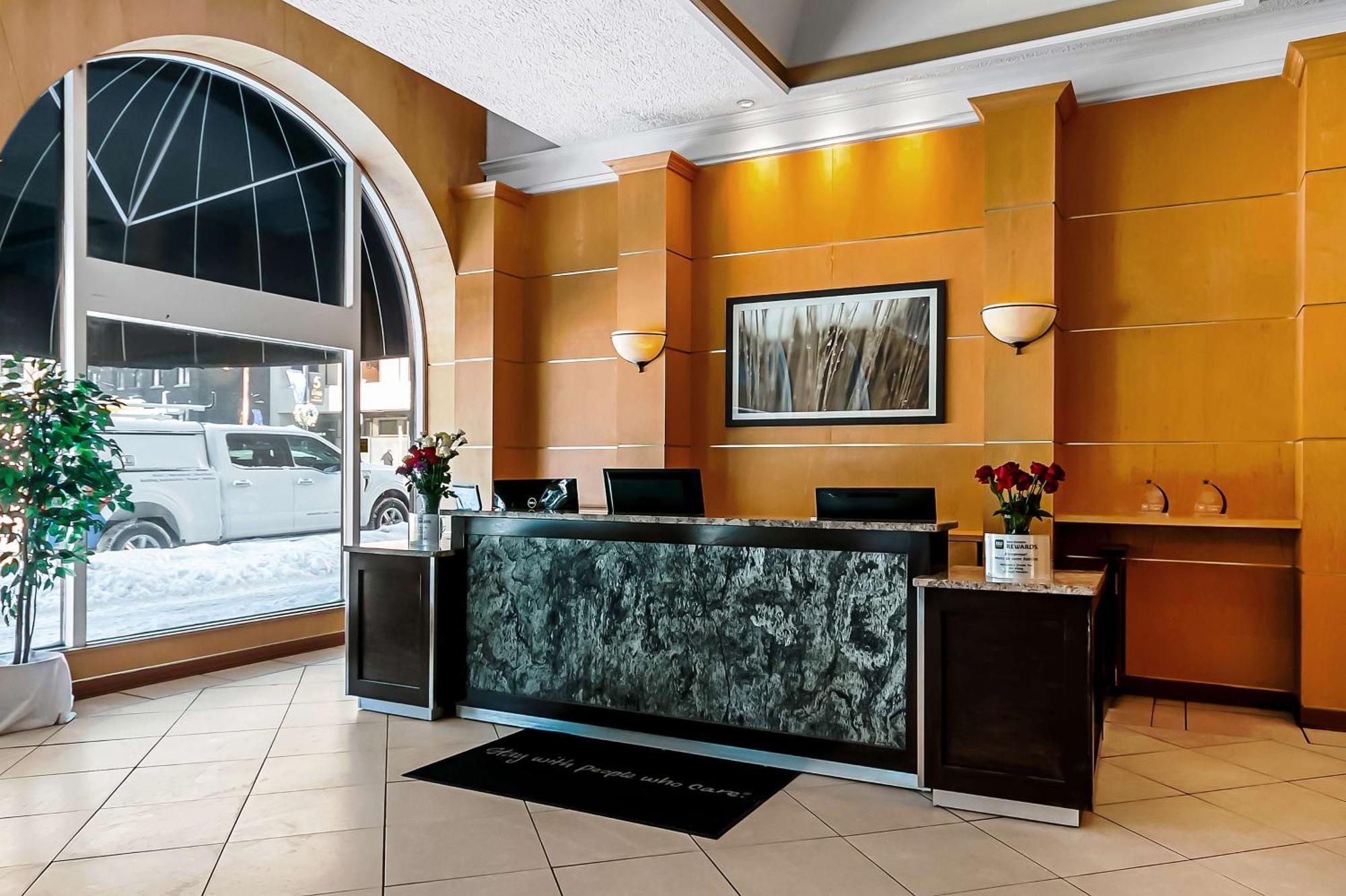Best Western Downtown Садбері Екстер'єр фото